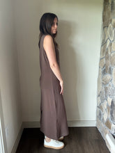 Load image into Gallery viewer, chocolate knit minimalist midi dress
