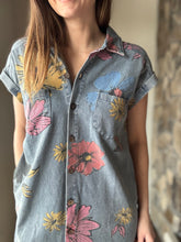 Load image into Gallery viewer, may flowers denim button down dress