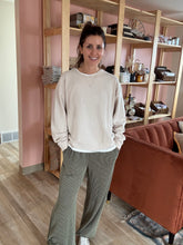 Load image into Gallery viewer, vintage olive ribbed pants