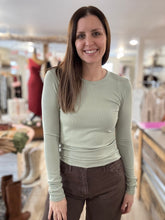 Load image into Gallery viewer, sea grass long sleeve tee