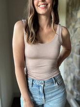 Load image into Gallery viewer, taupe soft basic scoop tank