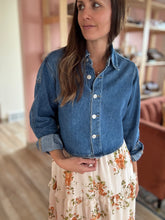 Load image into Gallery viewer, 90s cropped denim shirt
