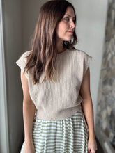 Load image into Gallery viewer, easy oat cropped sweater