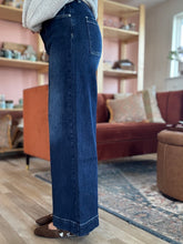 Load image into Gallery viewer, polly pin tuck wide leg denim