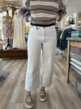 Load image into Gallery viewer, hidden high waist bone cropped wide leg pants