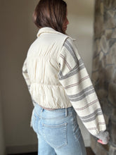 Load image into Gallery viewer, ivory puffer vest