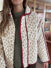 Load image into Gallery viewer, poppy floral quilted jacket