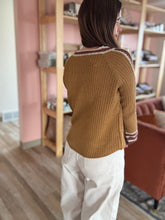 Load image into Gallery viewer, retro fall crochet raglan