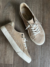 Load image into Gallery viewer, blowfish khaki slip-on sneakers