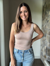 Load image into Gallery viewer, taupe soft basic scoop tank