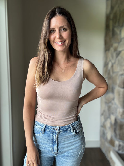 taupe soft basic scoop tank