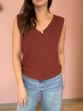 Load image into Gallery viewer, rust knit vest