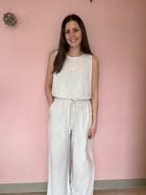 Load image into Gallery viewer, oat sugarloaf elastic hem tank