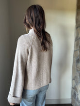 Load image into Gallery viewer, natural two-tone zip-up cardigan