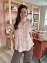 Load image into Gallery viewer, dusty rose boho floral top