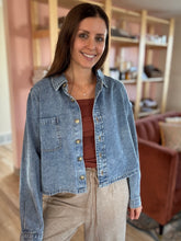 Load image into Gallery viewer, lightweight cropped denim shirt