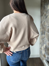 Load image into Gallery viewer, cream on a stroll ribbed pullover