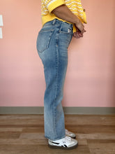 Load image into Gallery viewer, hidden medium straight jeans