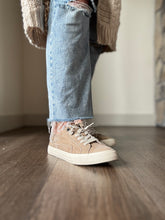 Load image into Gallery viewer, blowfish khaki slip-on sneakers