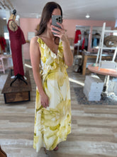 Load image into Gallery viewer, watercolor floral yellow maxi dress
