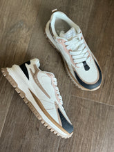 Load image into Gallery viewer, blowfish mauve+tan mix sneakers