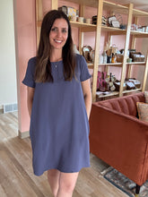 Load image into Gallery viewer, dusty lavender lightweight shift dress