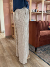 Load image into Gallery viewer, tan gingham cotton pants