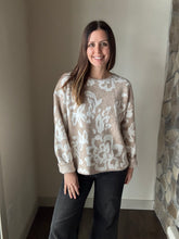 Load image into Gallery viewer, sand floral sweater