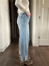 Load image into Gallery viewer, hidden vintage wide leg with cuff