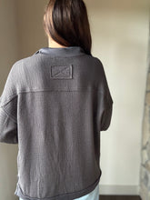 Load image into Gallery viewer, charcoal ribbed quarter zip