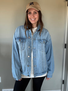 oversized light boyfriend denim jacket