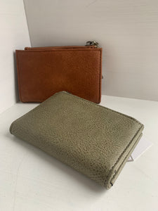 RFID zip-top wallet