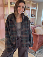 Load image into Gallery viewer, stone scoop ribbed long sleeve tee