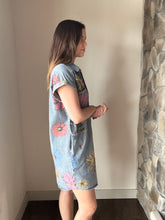 Load image into Gallery viewer, may flowers denim button down dress