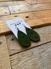 Load image into Gallery viewer, sweet creek summit mini leather teardrop earrings