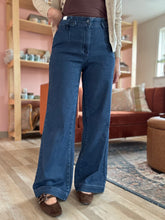 Load image into Gallery viewer, judy blue luxe retro wide nightfall blue jeans