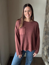 Load image into Gallery viewer, rosy mauve pocket sweater