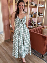 Load image into Gallery viewer, basil gingham midi dress