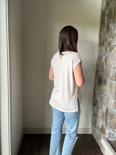 Load image into Gallery viewer, stone modal favorite v-neck top