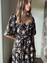 Load image into Gallery viewer, midnight rose floral sweetheart midi dress