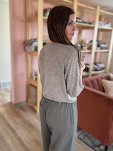 Load image into Gallery viewer, beck super soft half sleeve top