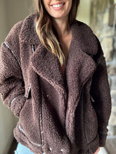 Load image into Gallery viewer, z supply dark chocolate ari sherpa coat