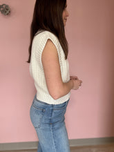 Load image into Gallery viewer, oat chunky hand-knit tank