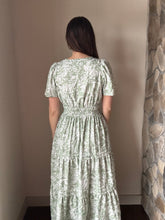 Load image into Gallery viewer, green floral short sleeve maxi dress