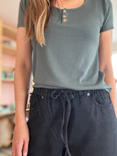 Load image into Gallery viewer, at ease black wide leg cropped pants