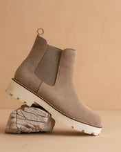 Load image into Gallery viewer, gianna khaki chelsea boot