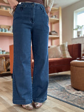 Load image into Gallery viewer, judy blue luxe retro wide nightfall blue jeans
