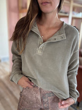 Load image into Gallery viewer, mocha corded henley