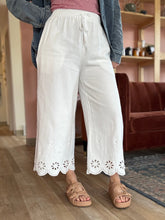 Load image into Gallery viewer, white eyelet hem culottes