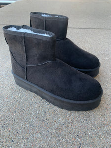 black fur-lined ultra mini platform boots